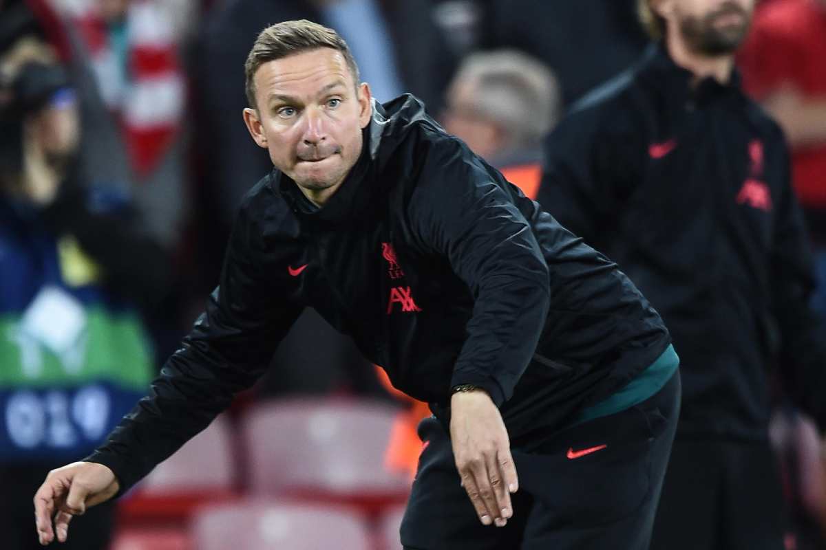 Dopo essere stato vice di Klopp Lijnders ha deciso di accettare l'offerta del Salisburgo